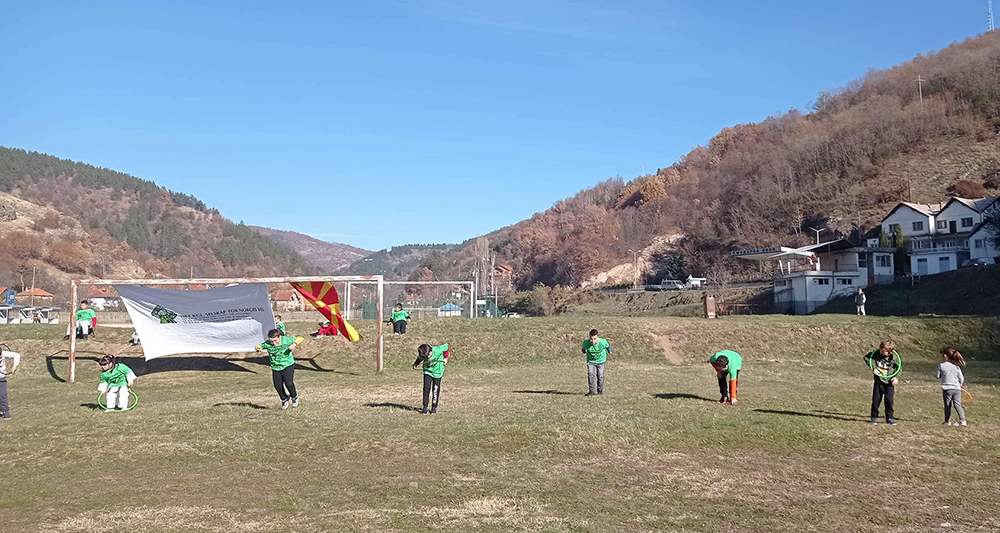 Кривопаланечките каратисти во акција за спортување со почитување на мерките за ковид-19