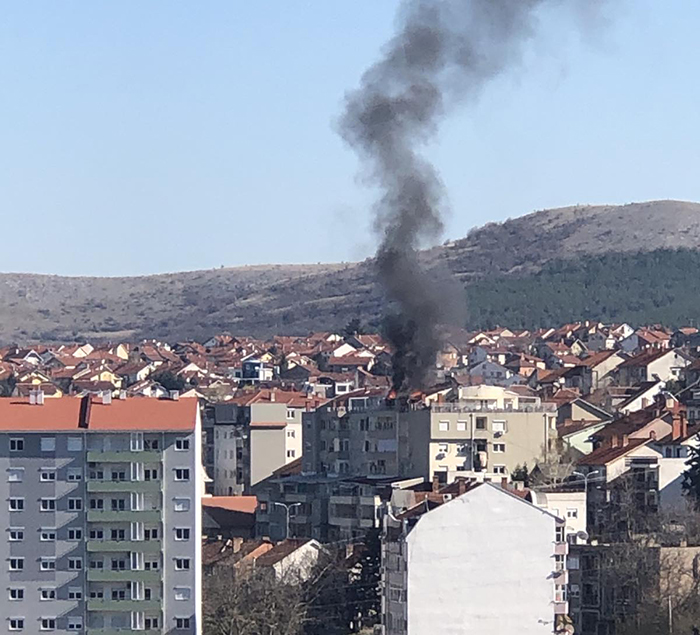 Пожар во стан во зграда на Трета МУБ