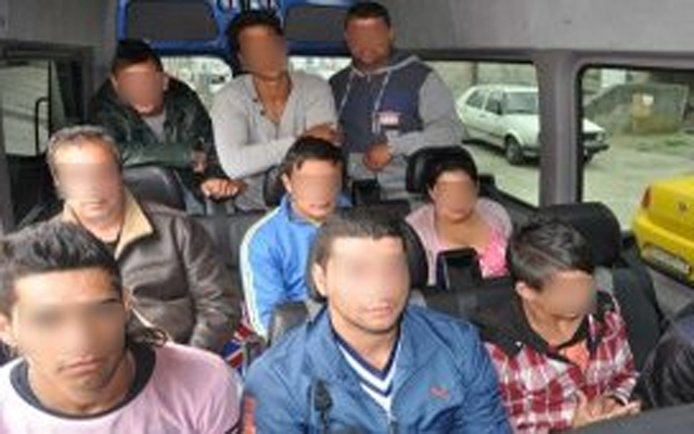 Во Костурник фатени 8 Пакистанци