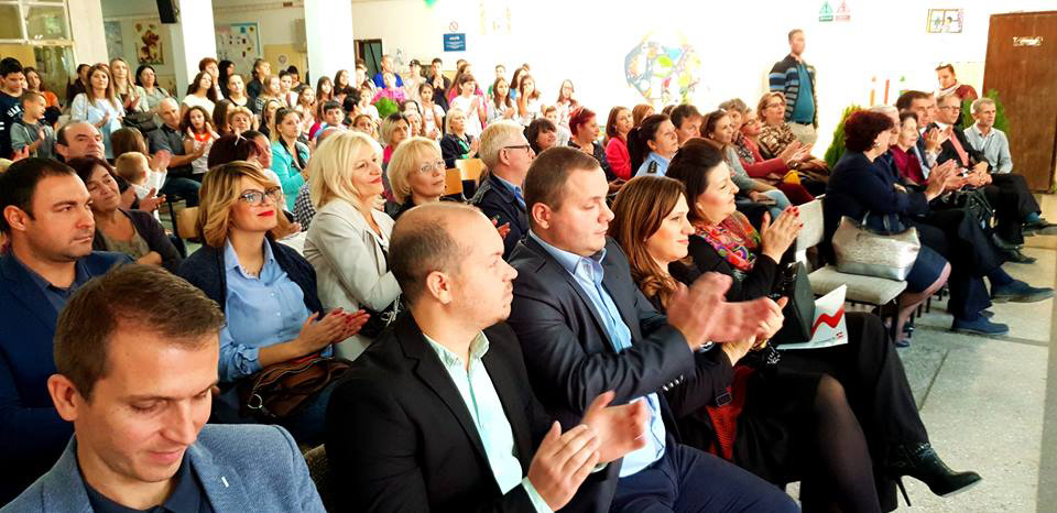 Учениците го одбележа патронот на училиштето „11 Октомври“
