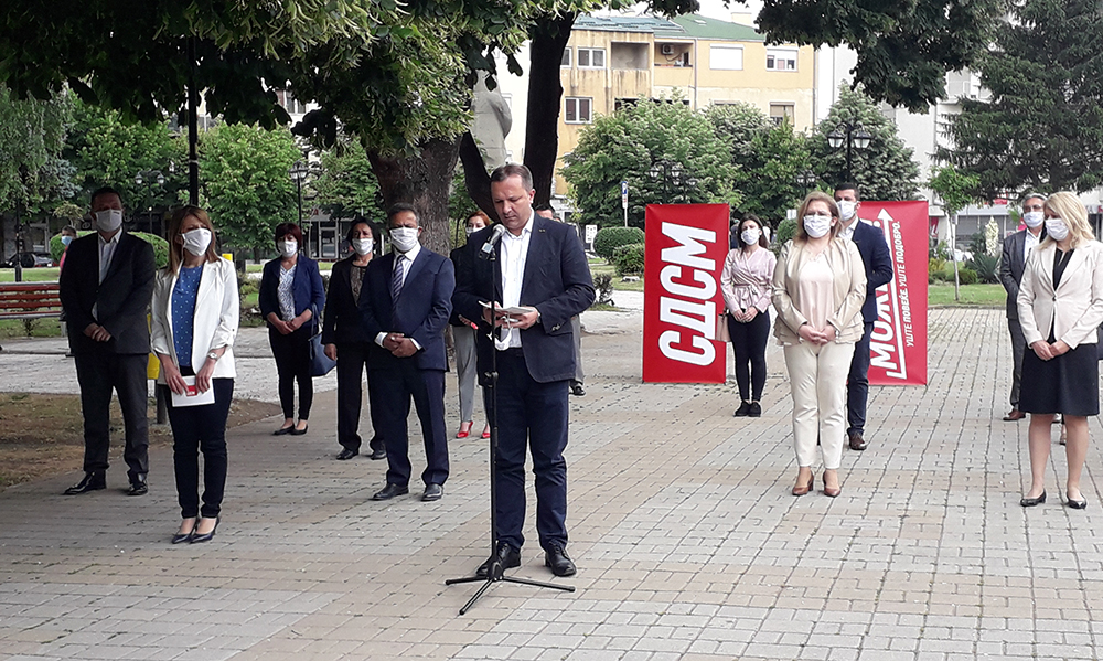 Премиерот Спасовски негативен, но ќе седи во самоизолација