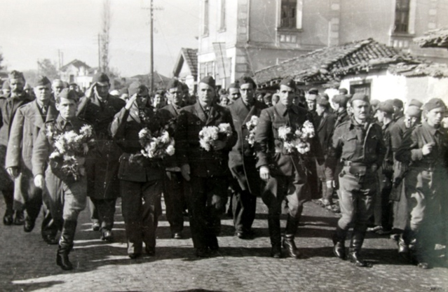 На 11 Ноември 1944 година Куманово ја дочека слободата во радост и солзи